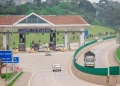 The Kampala-Entebbe expressway connects Northern Bypass at Busega in the Ugandan capital city of Kampala to the country’s busiest airport, Entebbe International Airport (EBB).