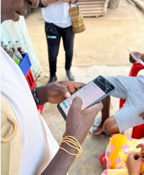 Onboarding specialists in field conducting KYC review