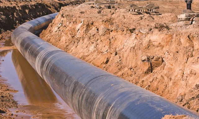 The pipeline will run for 296 km in Uganda from Kabaale to the Uganda-Tanzania border traversing 10 districts covering 171 villages, 2,321 acres of land.