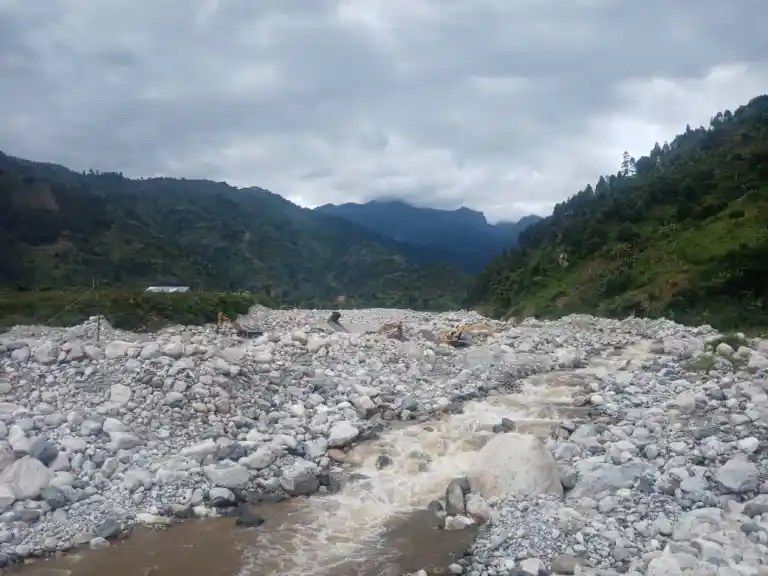 Kasese District experiences heavy rains in the Rwenzori Mountains in the months of April, May, September and October every year and thereafter, some disastrous floods stream in the low lands through the incised gorges, valleys and the vast Nyamwamba valley