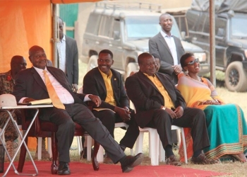 President Museveni shares a light moment with Gen Kahinda Otafiire (PHOTO/Courtesy)