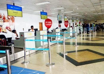 Entebbe International Airport staff have been banned from using personal mobile phones while on duty to avert corruption