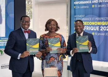 L-R: AfDB President Dr. Akinwumi Adesina, Niale Kaba, Minister of Planning and Development of Côte d'Ivoire, and Prof. Kevin Urama, Acting Chief Economist and Vice President at AfDB, at the Abidjan launch of the 2023 Africa's Macroeconomic Performance and Outlook