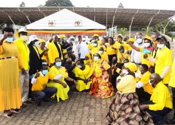 NRM village chairpersons with president Museveni (PHOTO/Courtesy)