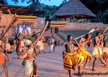 the Uganda culture is made up of a diverse range of ethnic groups with over 50 African ethnic groups, a small population of Europeans, Asians and Arabian people.