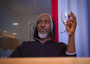 Ibrahim Tusubira alais Isma Olaxess or Jajja Iculi was born in 1970 in Kampala in Central Uganda where he lived with his parents and grew up before he later moved overseas to Sweden in 2005 seeking for greener pastures.
