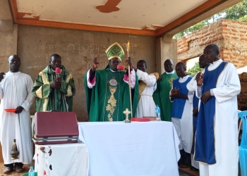Bishop Jacinto Kibuuka in a mass