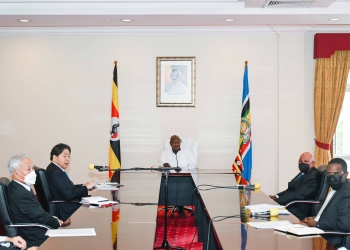 4-M7 meets Japanese Foreign Affairs Minister Yoshimasa Hayashi 
President Yoweri Museveni in meeting with the Japanese Foreign Affairs Minister Yoshimasa Hayashi and his delegation during his official visit to Uganda at the State House Entebbe on 2nd August 2023. Photo by PPU/ Tony Rujuta.