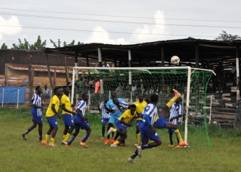 Okoro stricker displays his acrobatic skills when they take on Jonam county which ended 2.1 at Bar Okoro. photo by patrick okaba