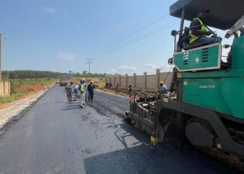 Lagan DOTT Namanve Limited is a joint venture established between UK contractors Lagan Group Limited and Local Ugandan contractor DOTT Services Limited to develop the infrastructure for the Kampala Industrial Business Park
