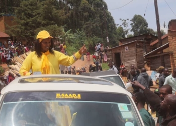 Akifeza, who ran as an independent after losing the NRM primary, secured 50,459 votes, according to official results announced by Kisoro District Returning Officer Daniel Nayebare. Kabagyeni garnered 44,483 votes.