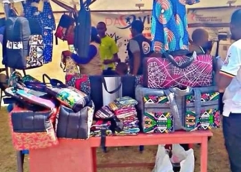 e 1. Some of the products made by the Da vision youth group at Sweswe Kyaka II.
