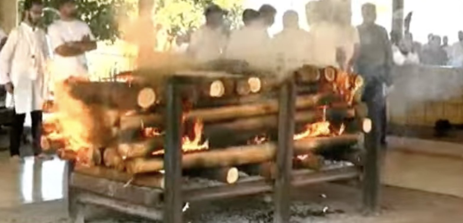 Rajiv Ruparelia, the son of tycoon Sudhir Ruparelia, was cremated in Lugogo, Kampala. The funeral procession drew mourners from across society, paying tribute to the young entrepreneur who died in a car accident.