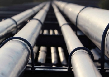 Discover how new pipeline deals, including EACOP and Russia-Congo agreements, are accelerating Africa's energy security and economic growth. Learn about these crucial infrastructure projects shaping the continent's future