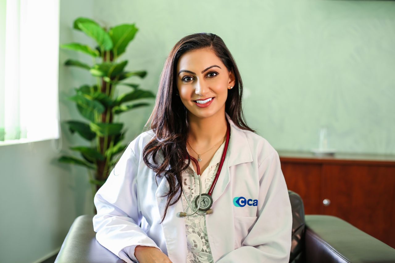 Доктор Алиша Адатия, консультант-клинический онколог в C-Care