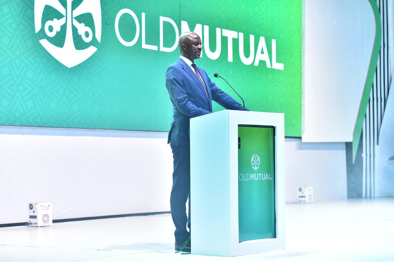 Постоянный секретарь Раматан Ггуби обращается к финансовым лидерам в Кампале в среду, объявляя, что Уганда должна удвоить свою норму национальных сбережений до 40% ВВП, чтобы профинансировать экономическую цель в размере 500 миллиардов долларов.